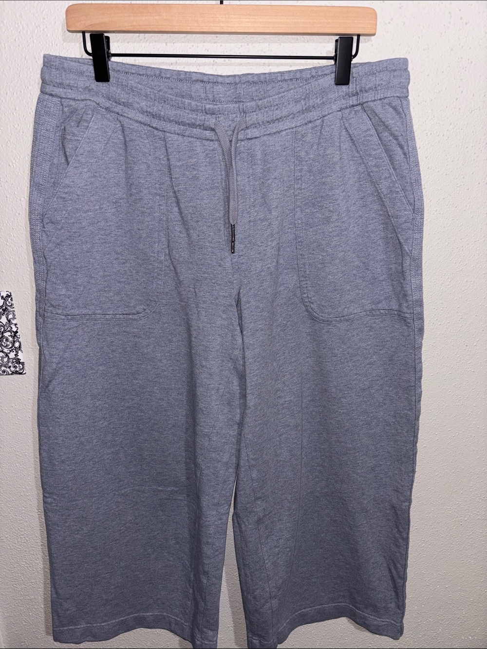 Athleta Farallon Heathered Wide Crop Pants (size 14)